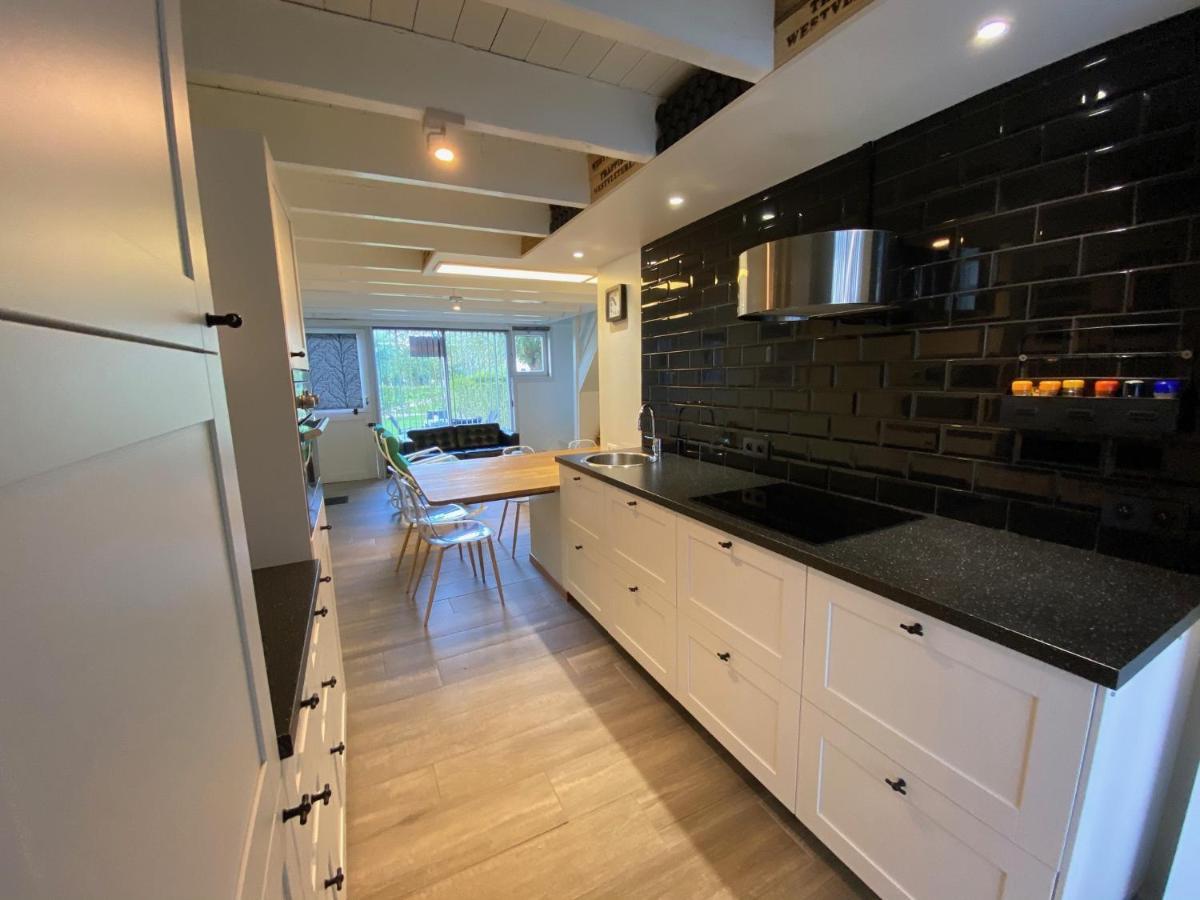 Barkas 23 Villa Нюпорт Екстериор снимка